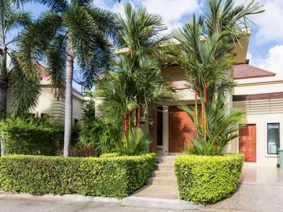 Naiharn 1 bed pool villa