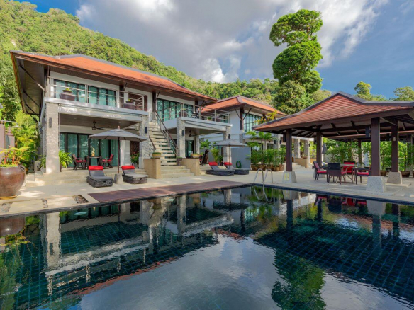Kalim Sea View Villa Phuket
