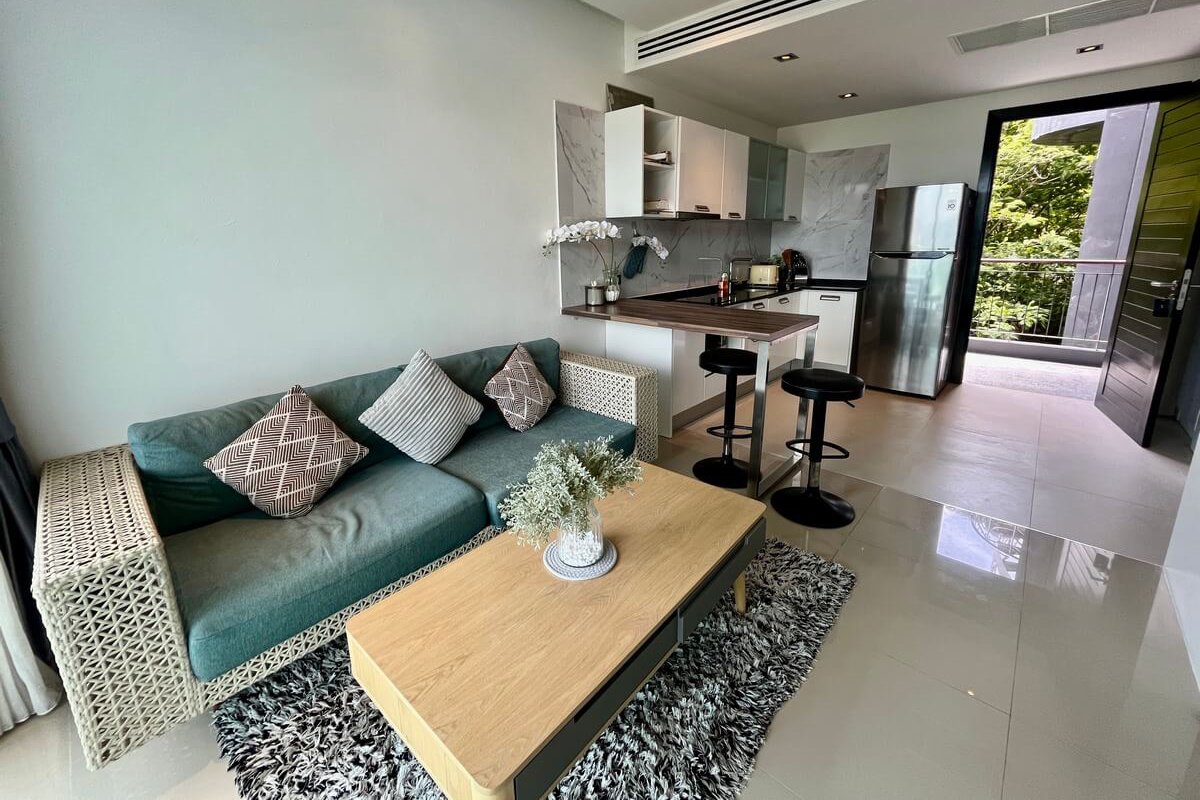 Emerald Terrace SPR322 (12) Condo for rent in Patong