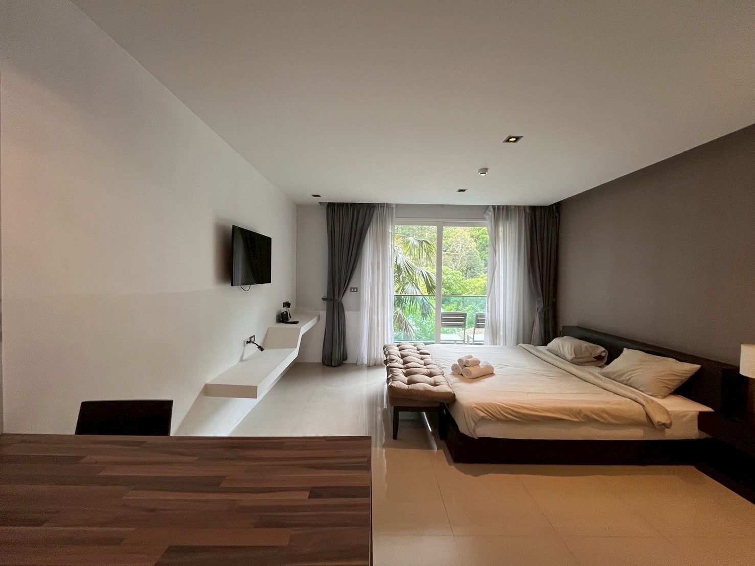 WhatsApp Image 2025-08-21 at 11.49.54 AM (1) Condo for rent in Patong