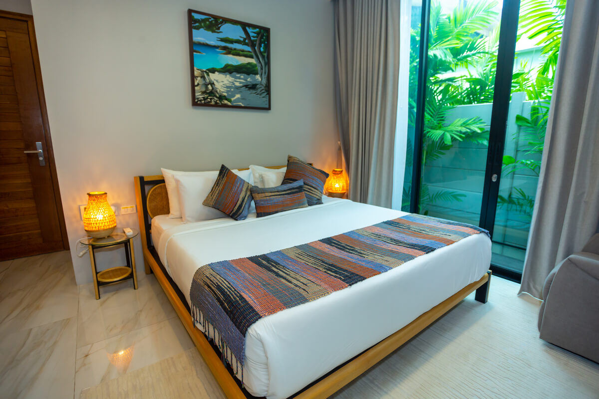 Stunning 4BR Pool Villa for Sale in Phuket – SPRS302