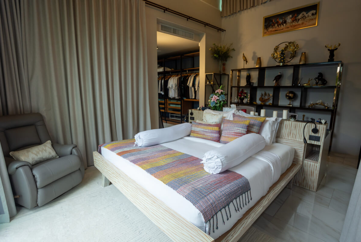 1170