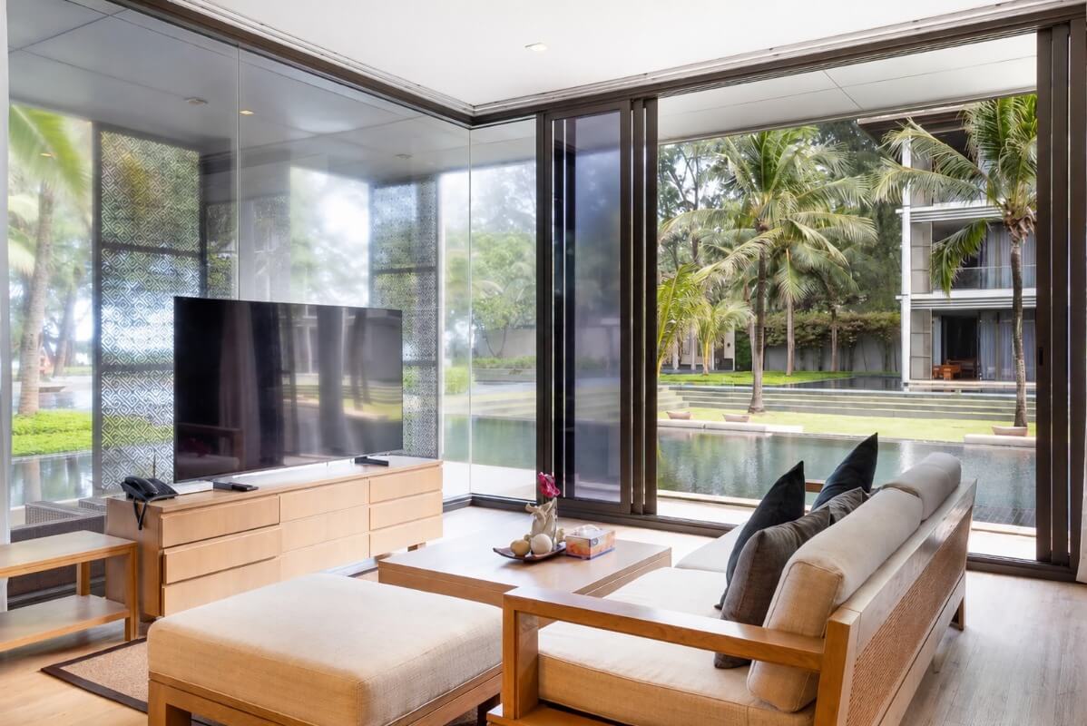 Luxury Beachfront Condo for Sale – SPRS303