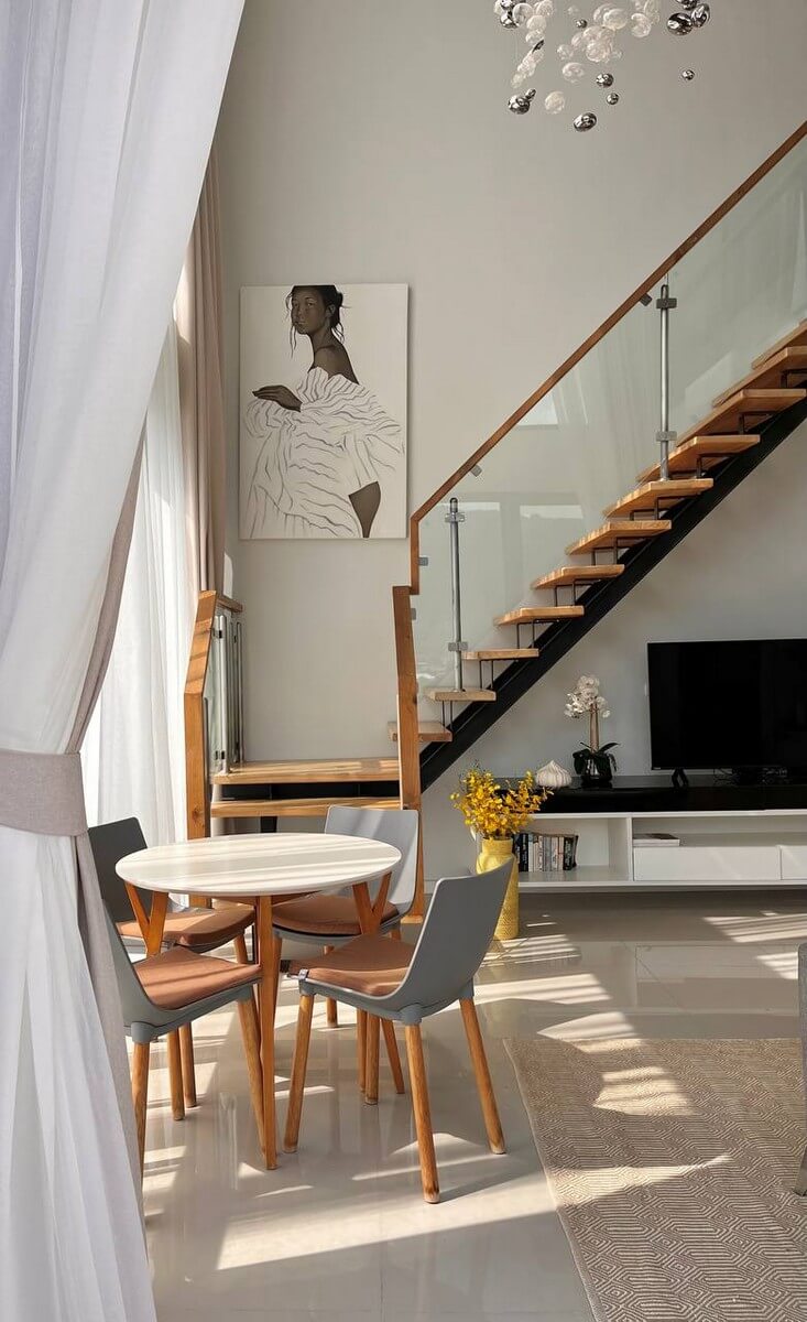 Stylish Duplex with Mountain View- SPRS305