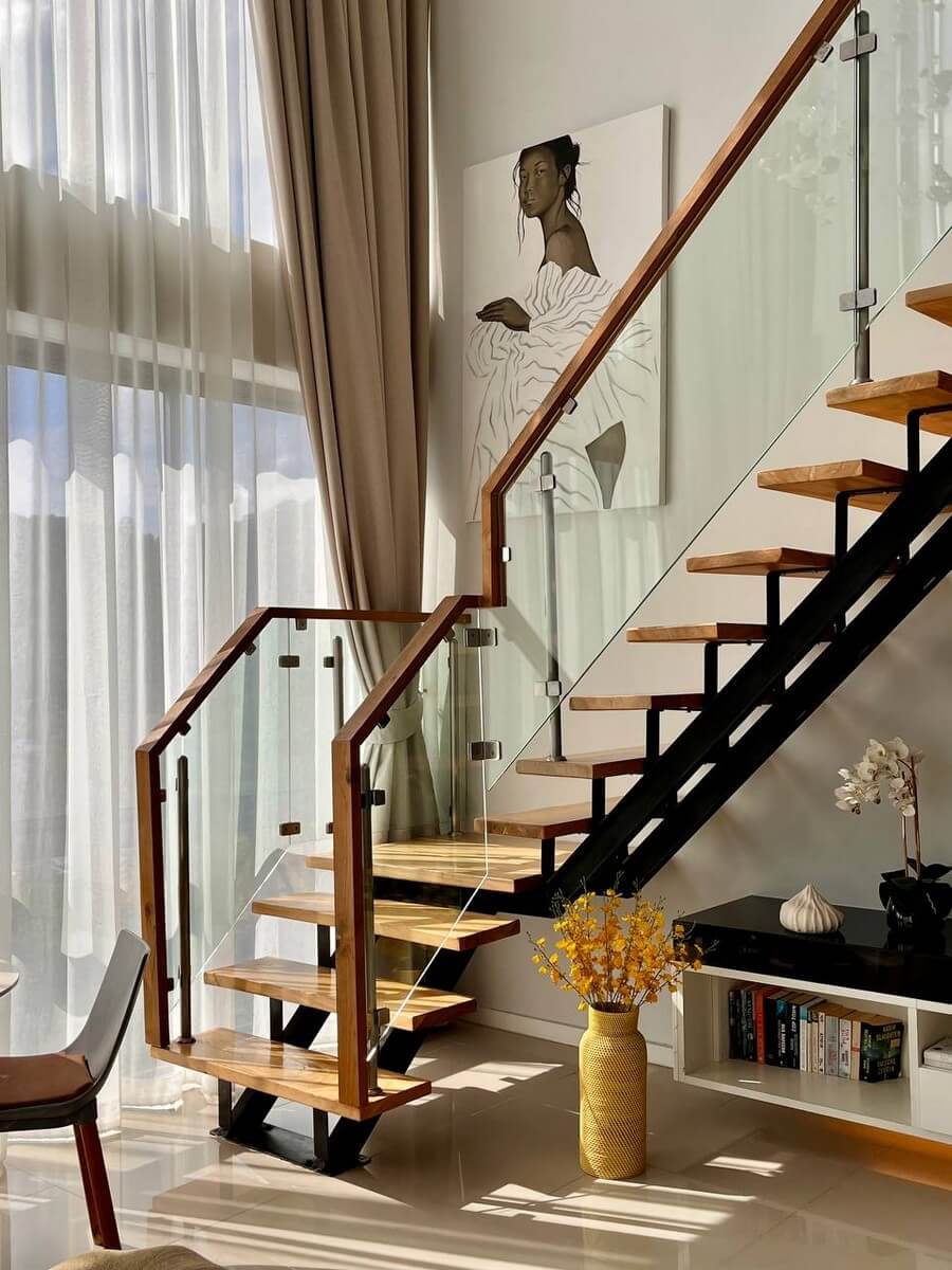 Stylish Duplex with Mountain View- SPRS305