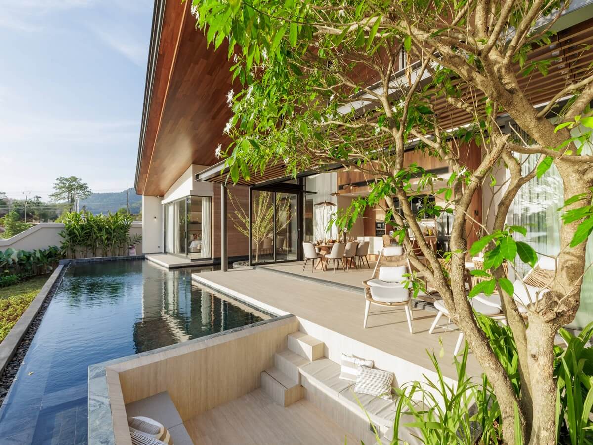 Luxury Lakeside Private Pool Villas for Sale – SPD276