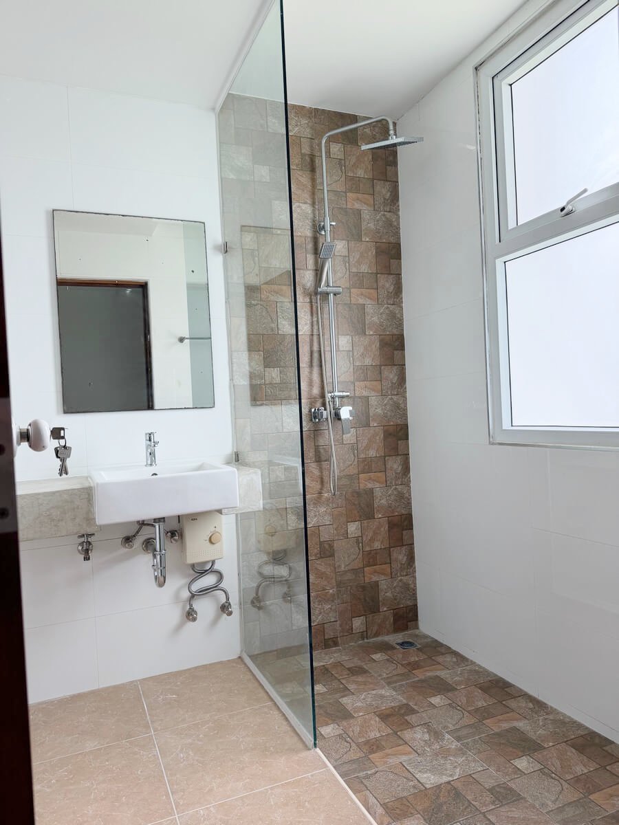 Lake View 3BR Pool Townhouse – SPR336