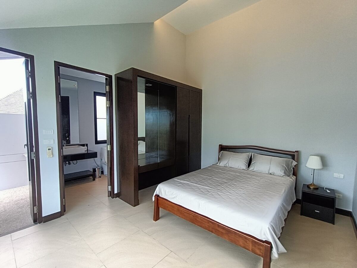 Tropical 3-Bedroom Pool Villa for Sale – SPRS309