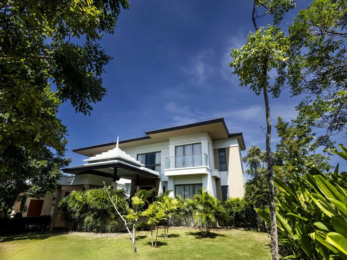 Luxury Pool Villa for Sale in Laguna – SPRS310