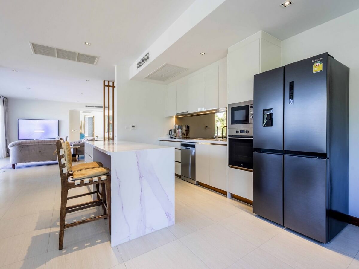 Luxury Pool Villa for Sale in Laguna – SPRS310